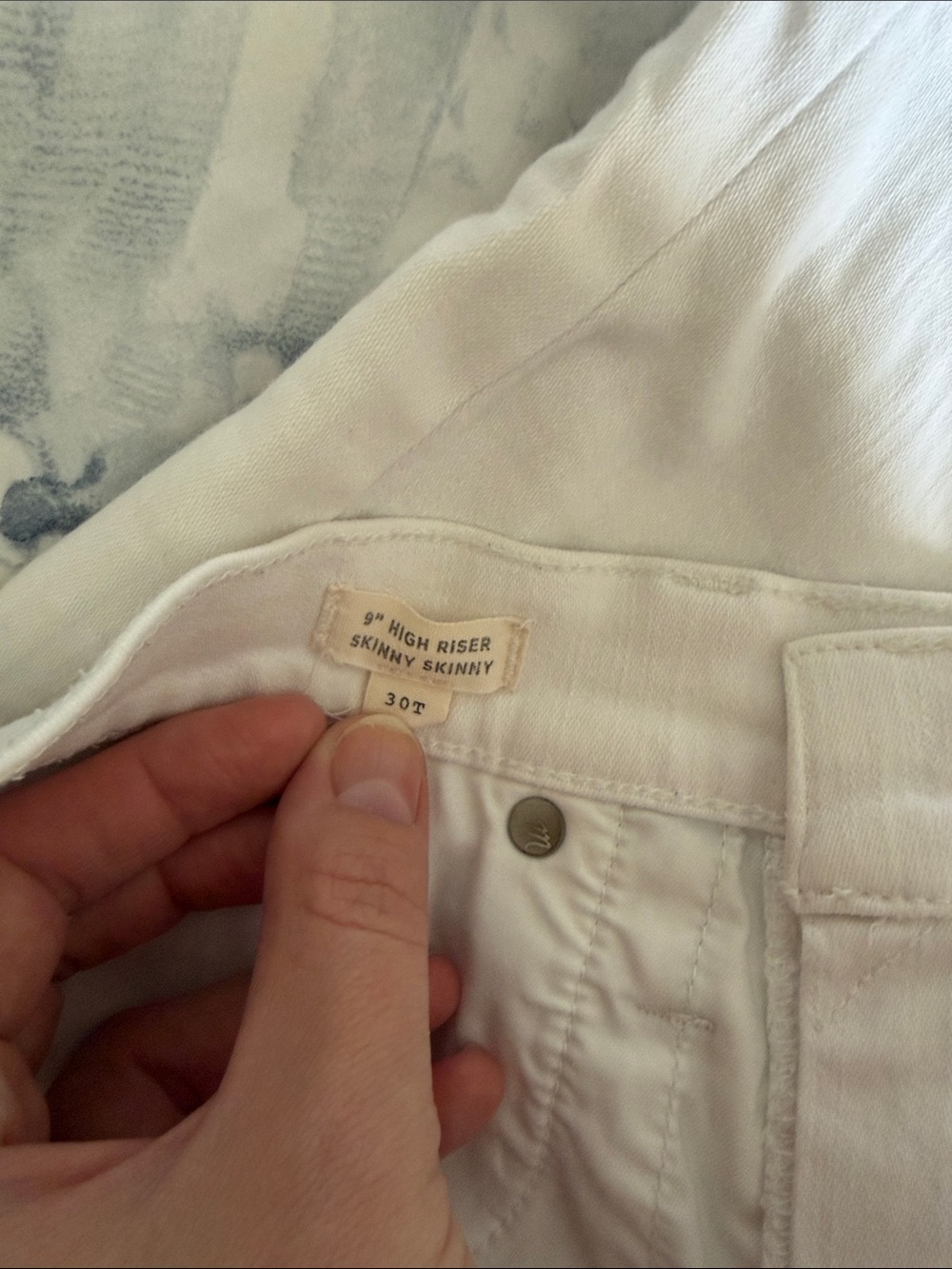 Madewell 9” High Riser Skinny Skinny Jean white - size 30 Tall - Picture 6 of 8